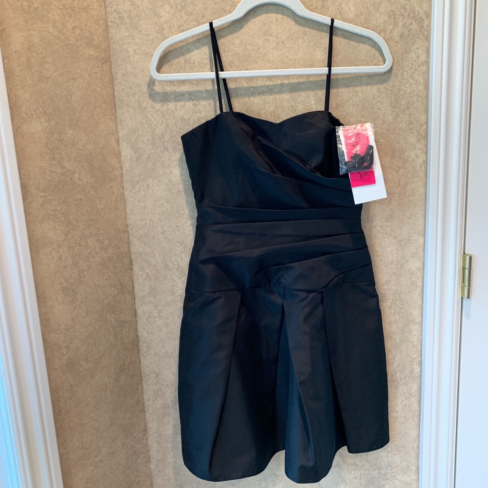 Morgan & Co BRAND NEW black skater style dress